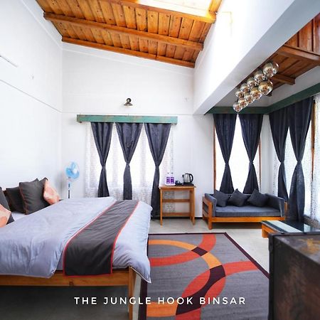 מלון אלמורה The Jungle Hook Binsar מראה חיצוני תמונה