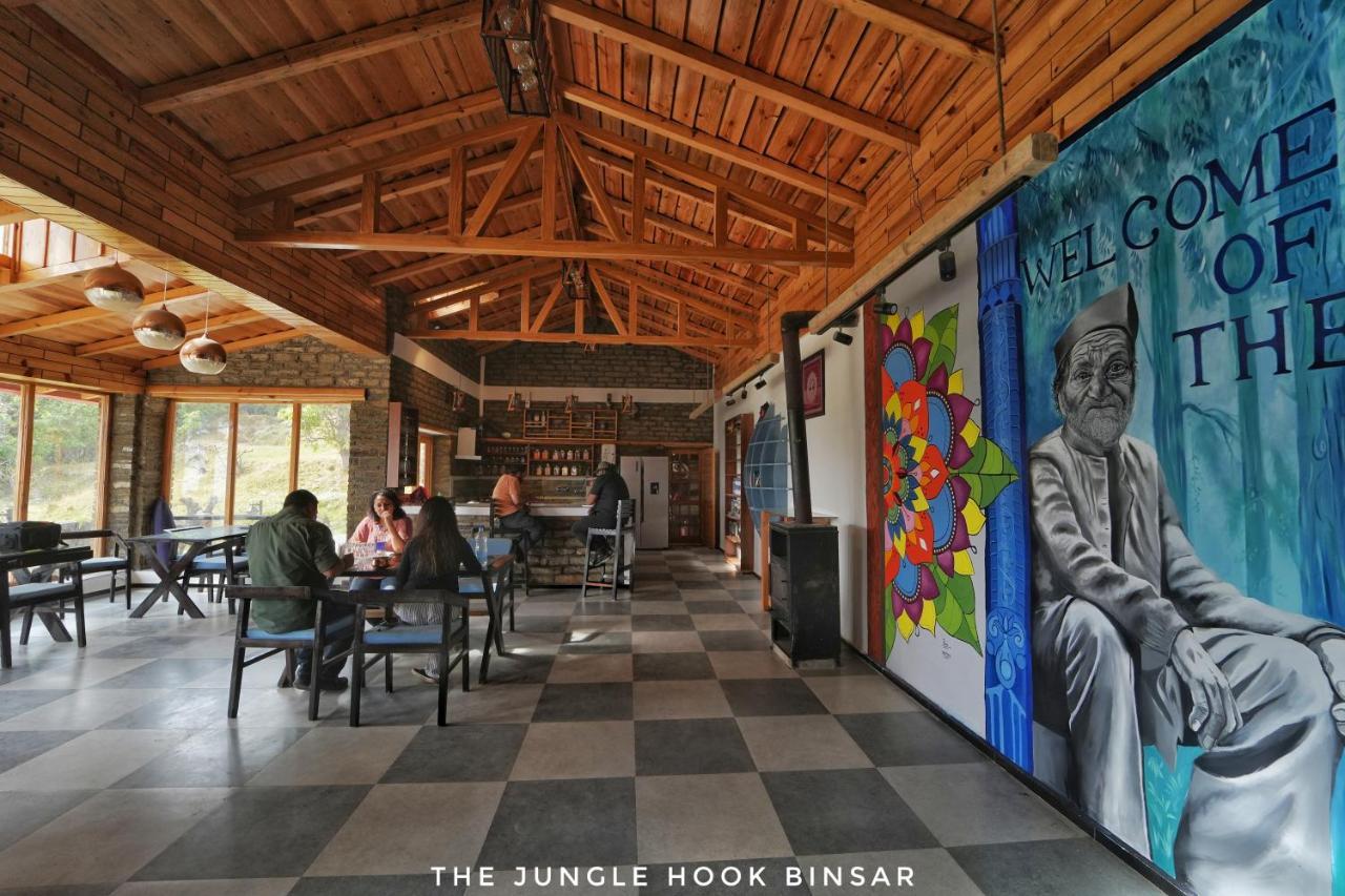 מלון אלמורה The Jungle Hook Binsar מראה חיצוני תמונה