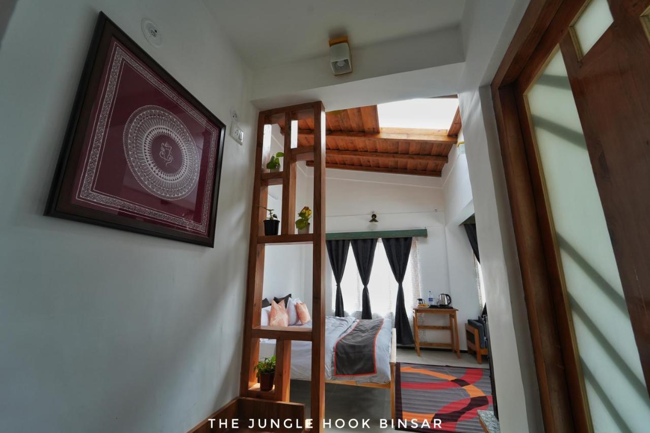 מלון אלמורה The Jungle Hook Binsar מראה חיצוני תמונה