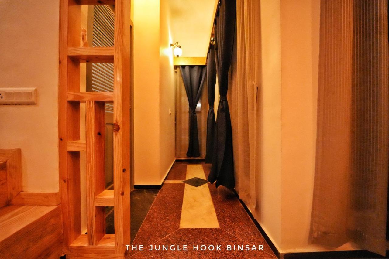 מלון אלמורה The Jungle Hook Binsar מראה חיצוני תמונה